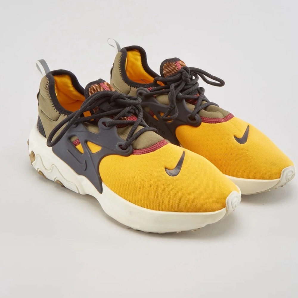 Nike Air React Presto Mid Utility

Men’s Nike Colorful Patterned Fabric